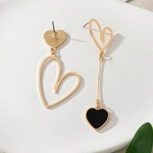 Chic Asymmetric Metal Heart Drop Earrings